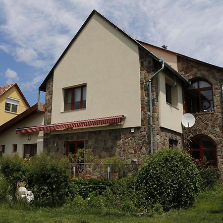 Flower Home Szentendre Exterior photo