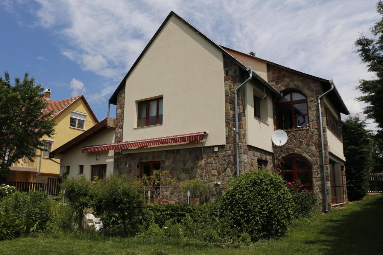 Flower Home Szentendre Exterior photo